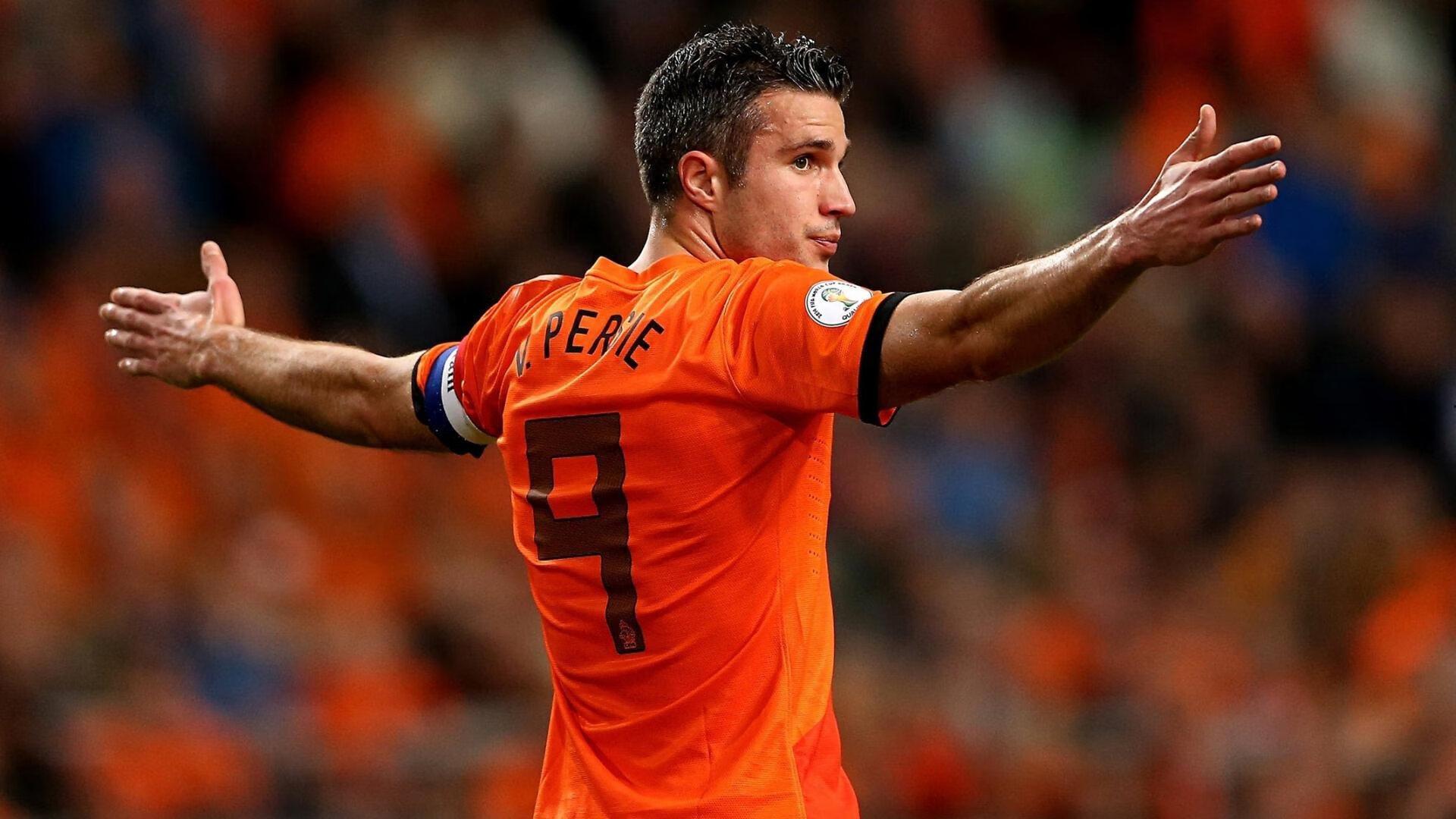 地理认知偏差引风波，蓝军新援埃梅加因不当言论遭内部停赛