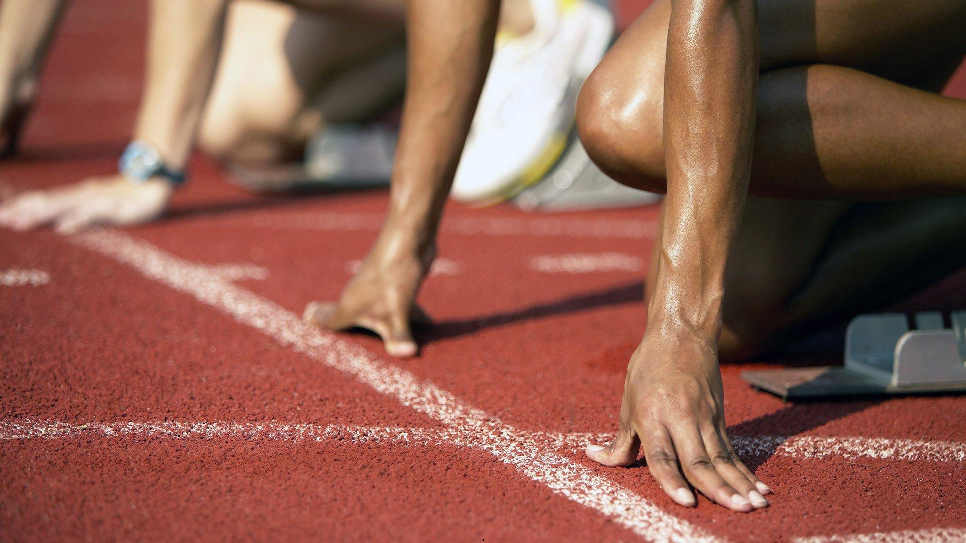 四大主力缺阵男篮世预赛 领队坦言挑战中坚守信念